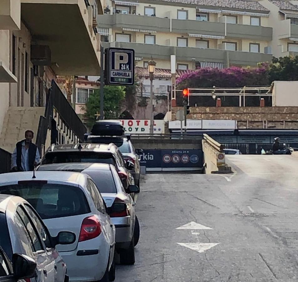 Apartment Totalmente Reformado Con Piscina Y Jardines Al Lado De La Playa De La Carihuela Torremolinos