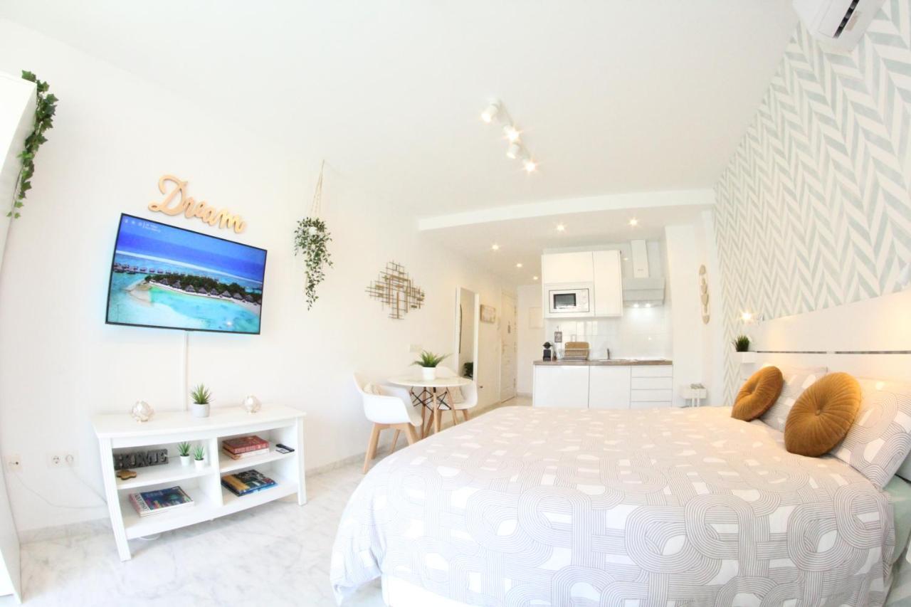 - New Central Studio Plata With Balcony Apartamento *