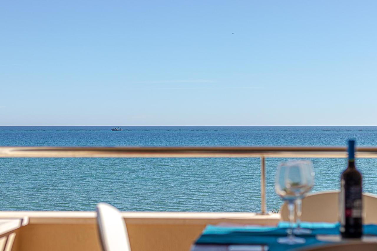 Apartment Fantastic Views , On The Location In