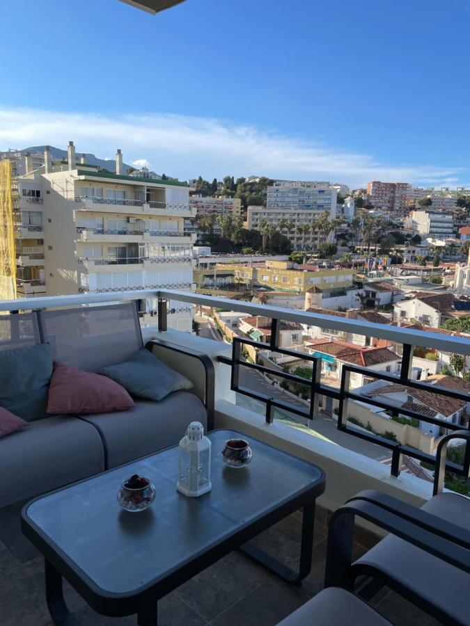 Totalmente Reformado Con Piscina Y Jardines Al Lado De La Playa De La Carihuela Torremolinos