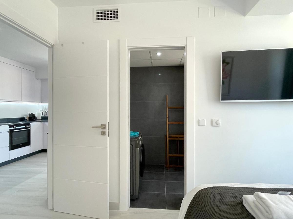Modern Place City & Beachlife In Heart Of By Solrentspain Apartamento Torremolinos
