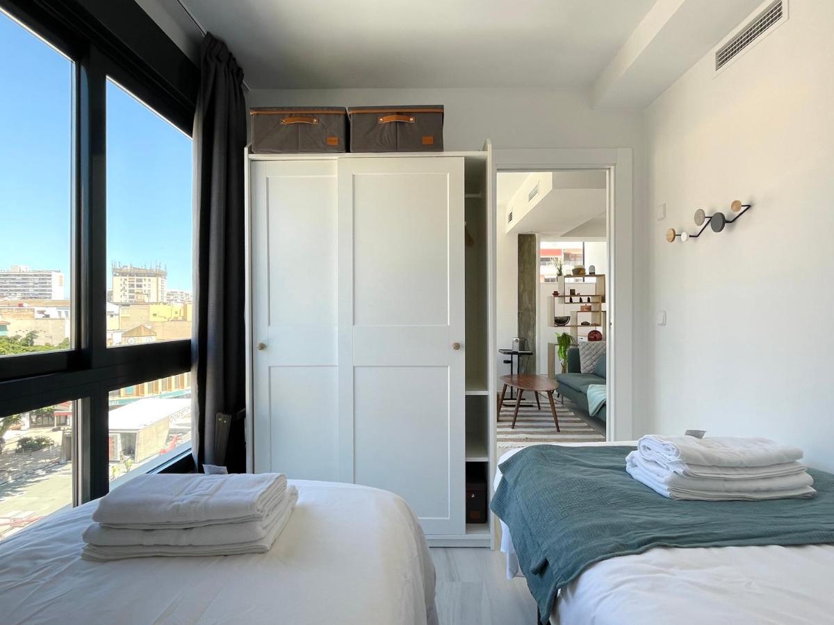Modern Place City & Beachlife In Heart Of By Solrentspain Torremolinos
