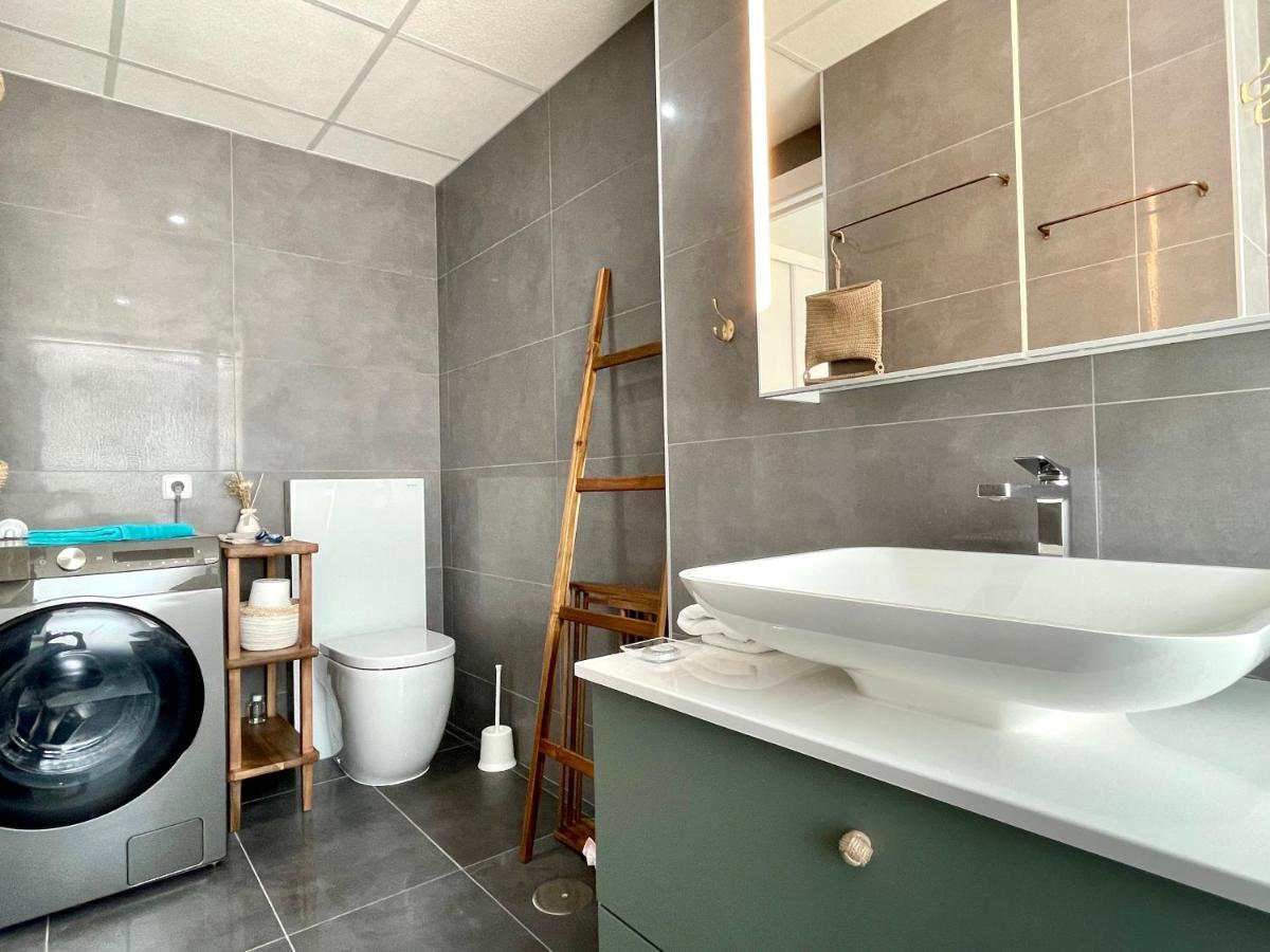 Modern Place City & Beachlife In Heart Of By Solrentspain Apartment Torremolinos