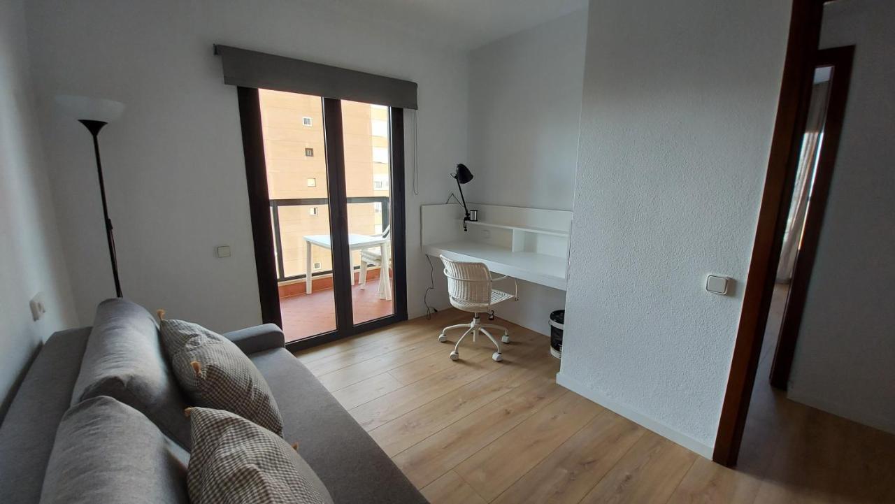 Apartamento La Playa “ Free Parking “ Appartement *