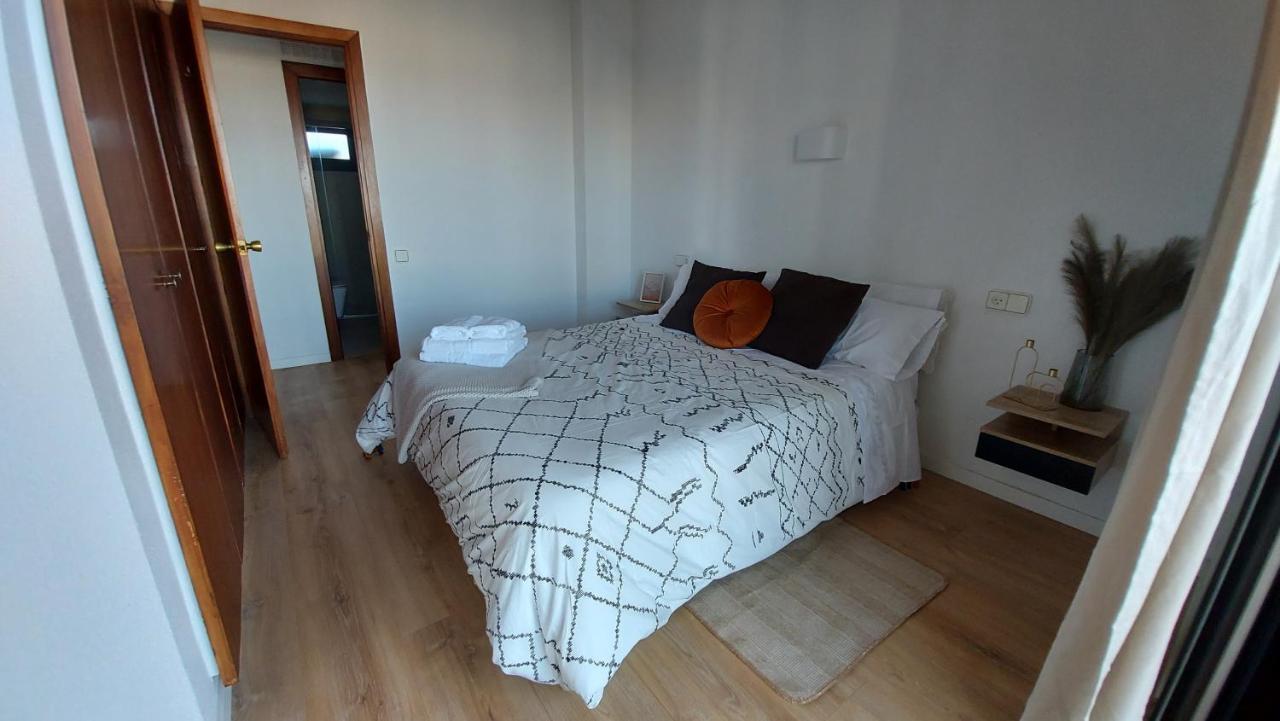 Appartement Apartamento La Playa “ Free Parking “ *