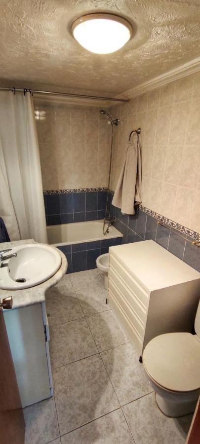 Apartamento Con Vistas Al Mar En Puerto Marina Apartment