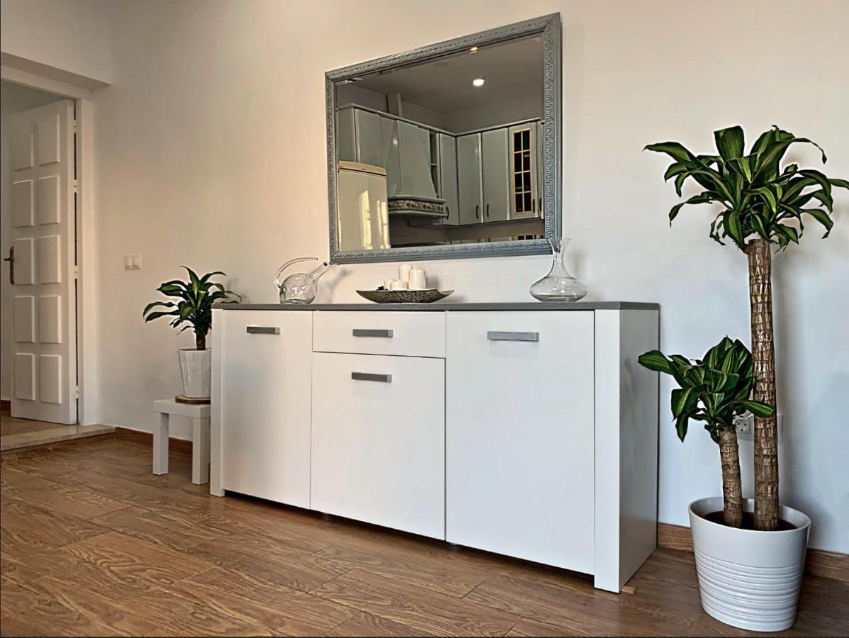 Novedad Centrico Con Porche Y Jardin Torremolinos