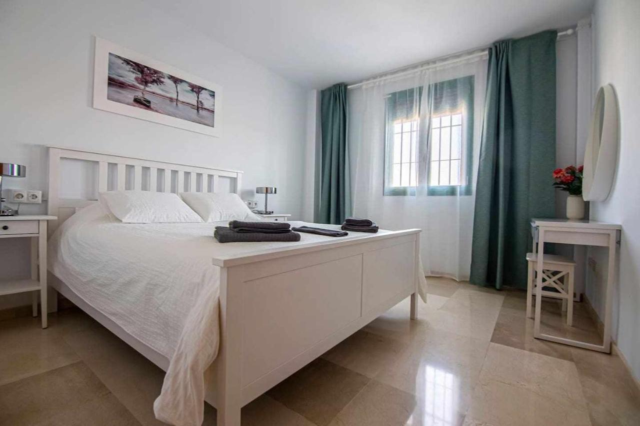 Modern With Parking And Private Pool Torremolinos