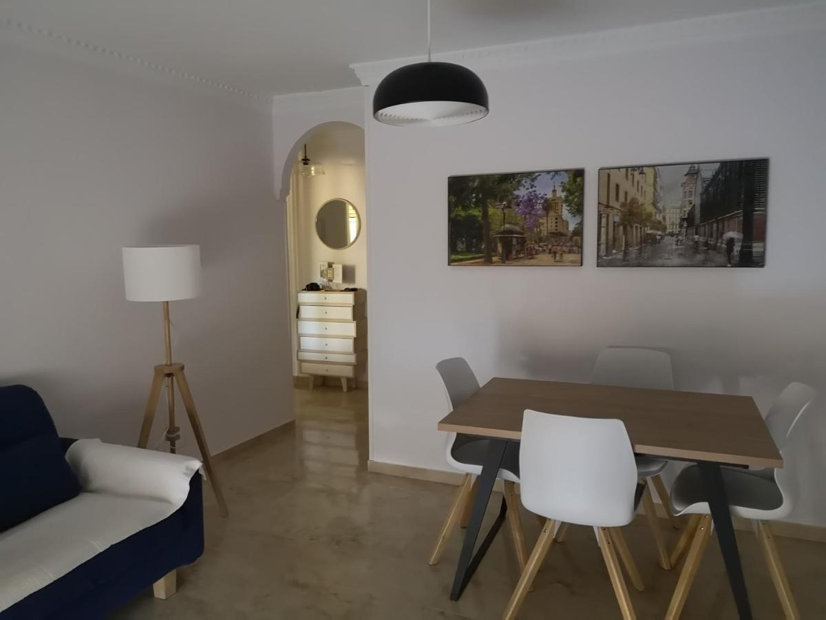 Apartment Auxi Y Emilio En Playamar Torremolinos