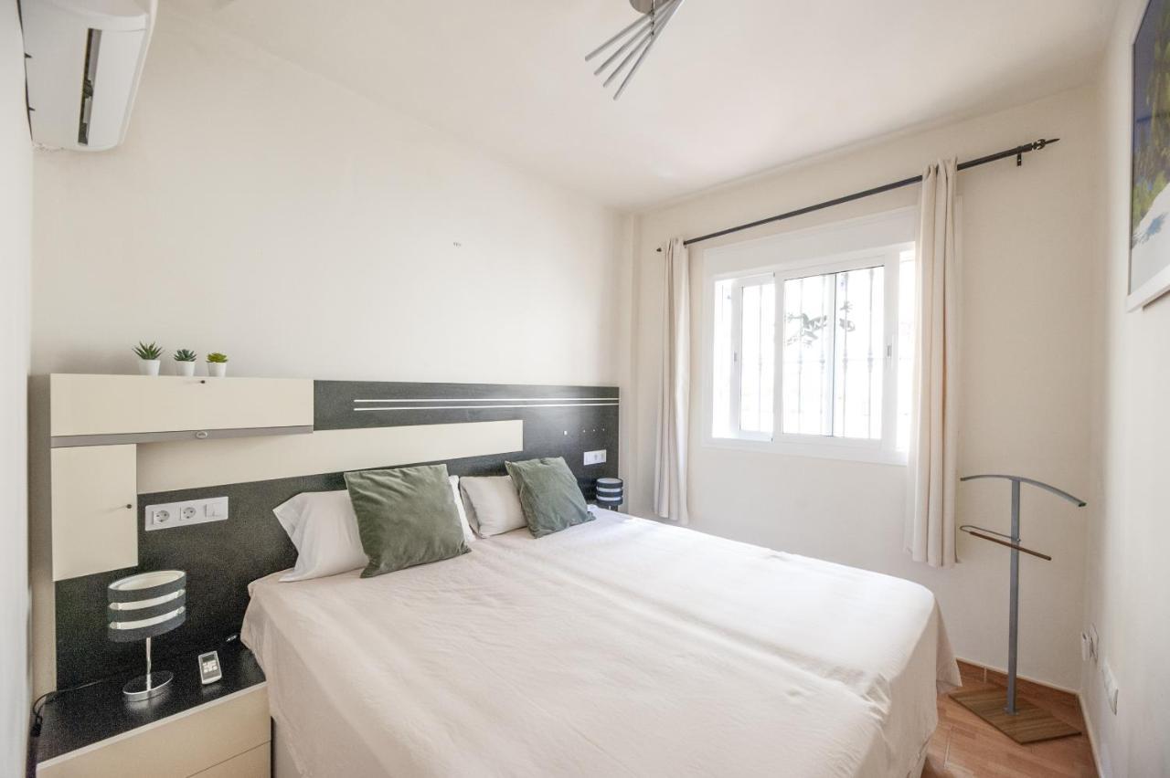 Cozy 2 Bedroom On Rincon Dorado- Air Conditioning, Netflix, Roku Tv Apartment