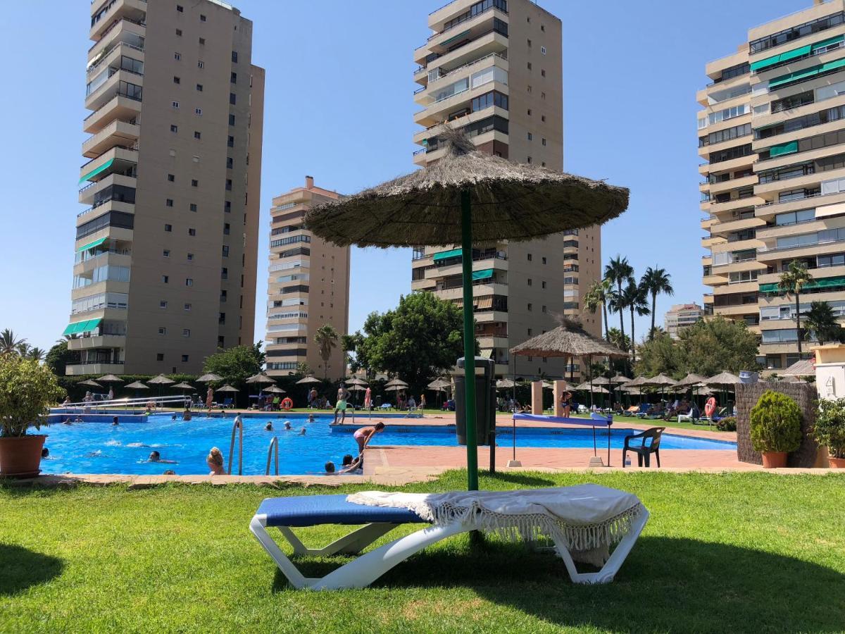 Urb Playamar 1 1st Line Appartement *