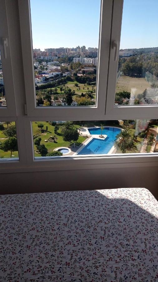 Estudio En La Colina Zona Playamar Torremolinos