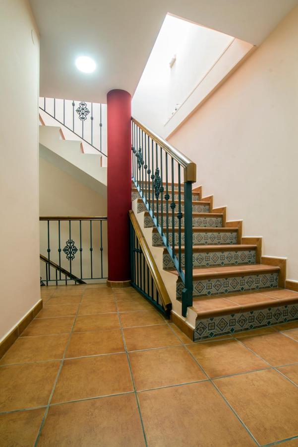 Holidays2torremolinos Bajondillo Super High Speed Wifi & 50m Beach (adults Only) *