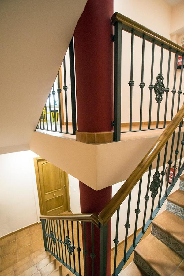 Holidays2torremolinos Bajondillo Super High Speed Wifi & 50m Beach (adults Only) Appartement
