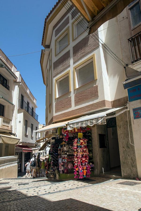 Holidays2torremolinos Bajondillo Super High Speed Wifi & 50m Beach (adults Only) *