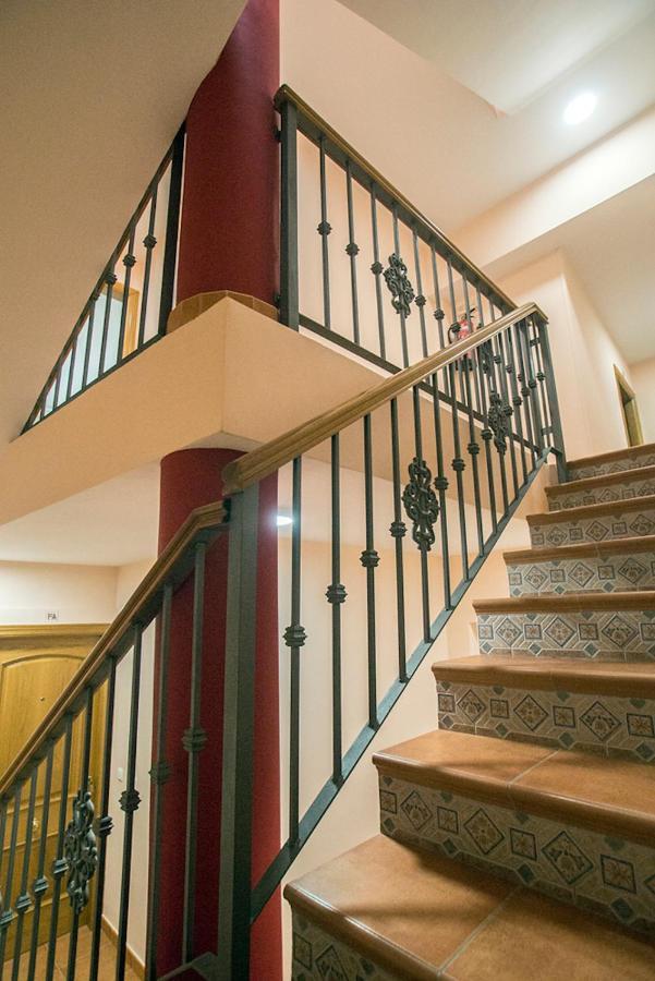 Holidays2torremolinos Bajondillo Super High Speed Wifi & 50m Beach (adults Only) Appartement *