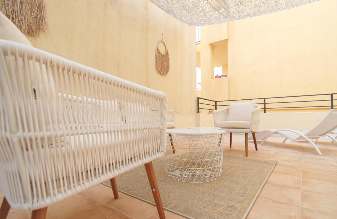 Mara'S Apartments Torremolinos La Mar - Beachfront Tiny House - Bajondillo