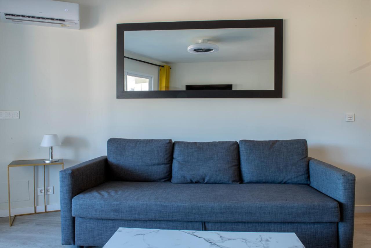 La Chica De La Perla Apartment