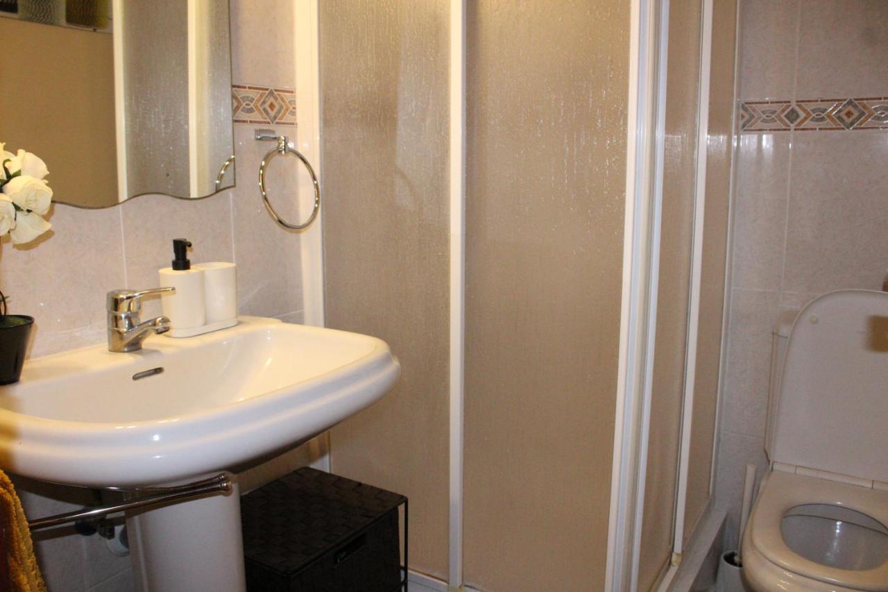 Top2stay Playamar Beach Apartment