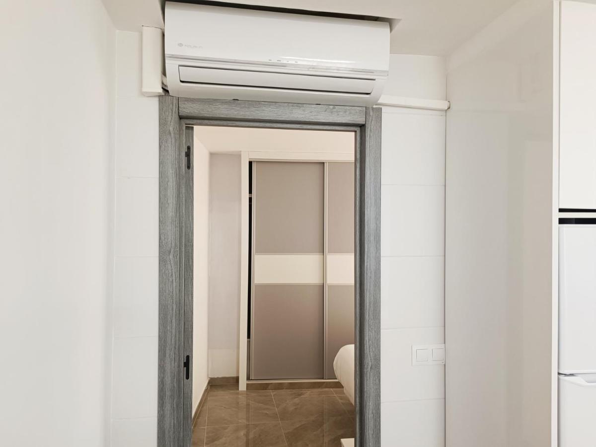 Apartamento En Playa Bajondillo, *