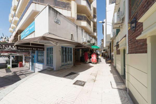 Puerta Del Sol Trm Only Adults Aparts * Torremolinos