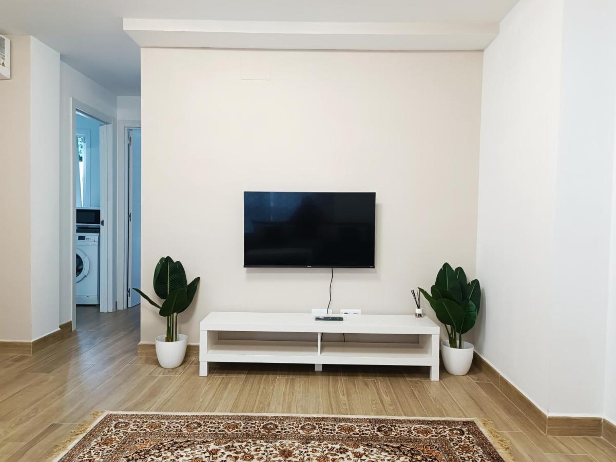 En Playa Bajondillo, Apartamento Torremolinos