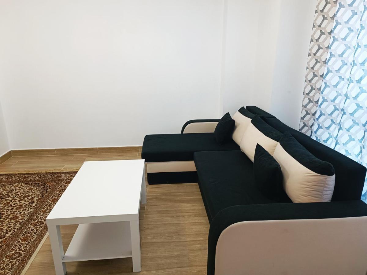 En Playa Bajondillo, Apartamento *