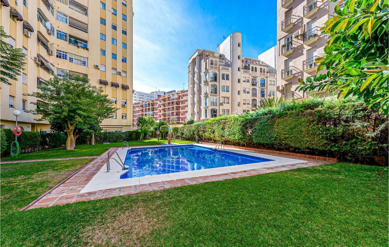 4 Bedroom In Apartment
