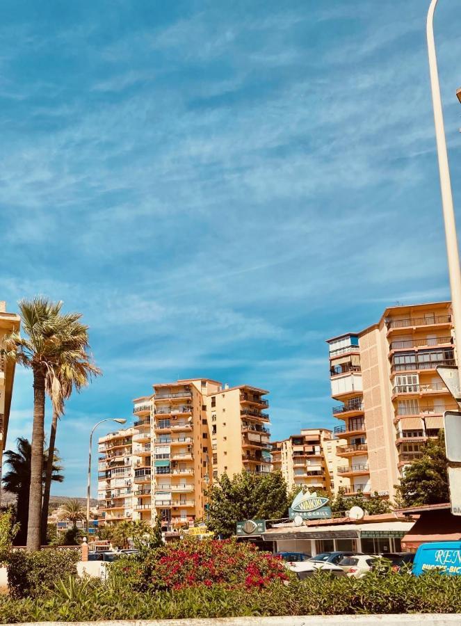 Apartment Apartamento Primera Linea De Playa En Tres Caballos, Playamar Torremolinos