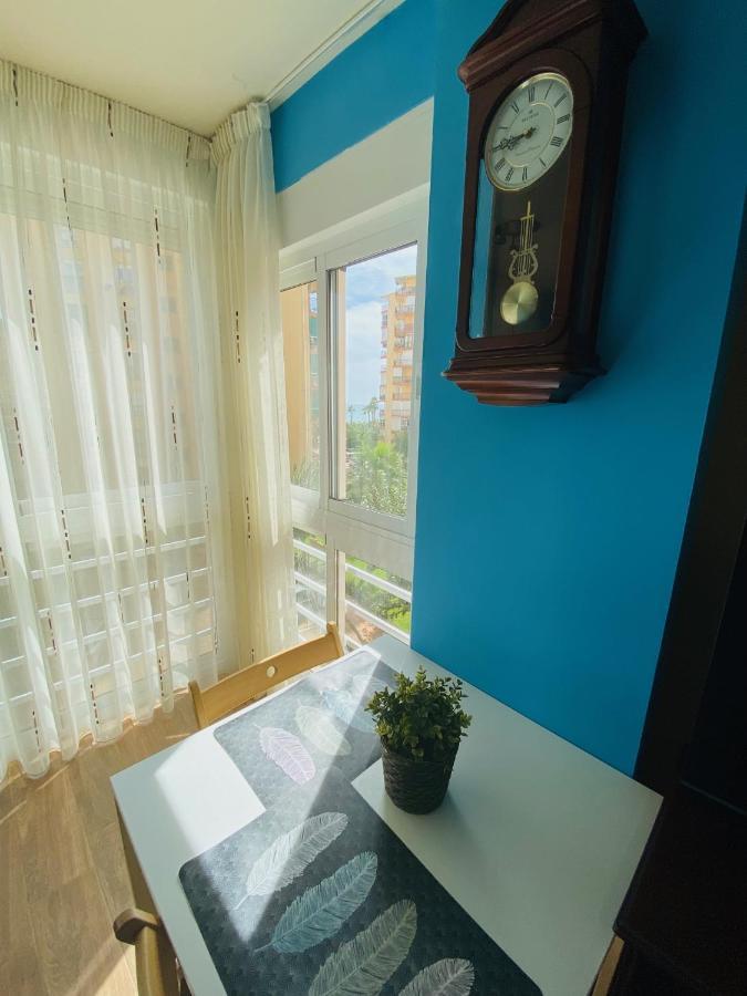 Apartamento Primera Linea De Playa En Tres Caballos, Playamar Apartment Torremolinos