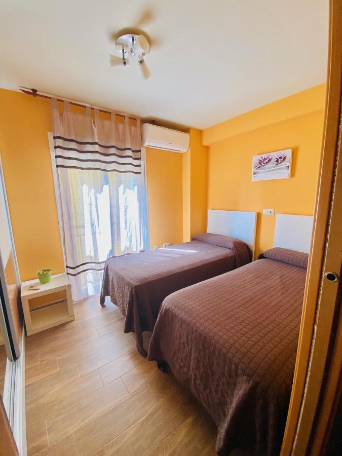 Apartamento Primera Linea De Playa En Tres Caballos, Playamar *