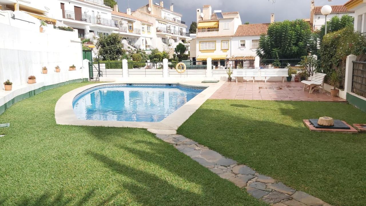 Del Parque Flats Meseta Swimmingpool Torremolinos