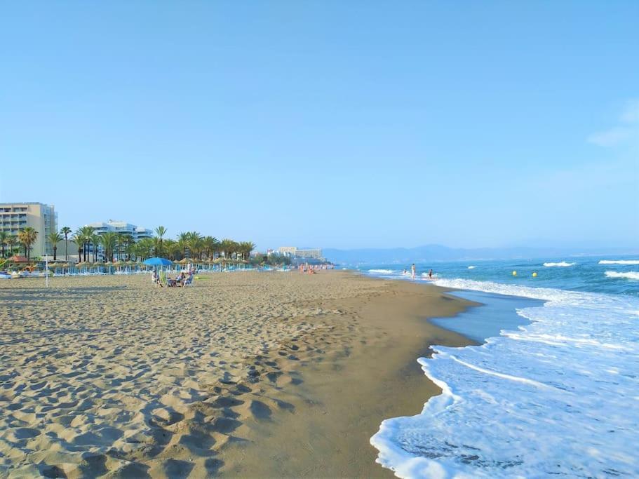 Appartement Mercedes 2 Bedroom, Sea Views Torremolinos