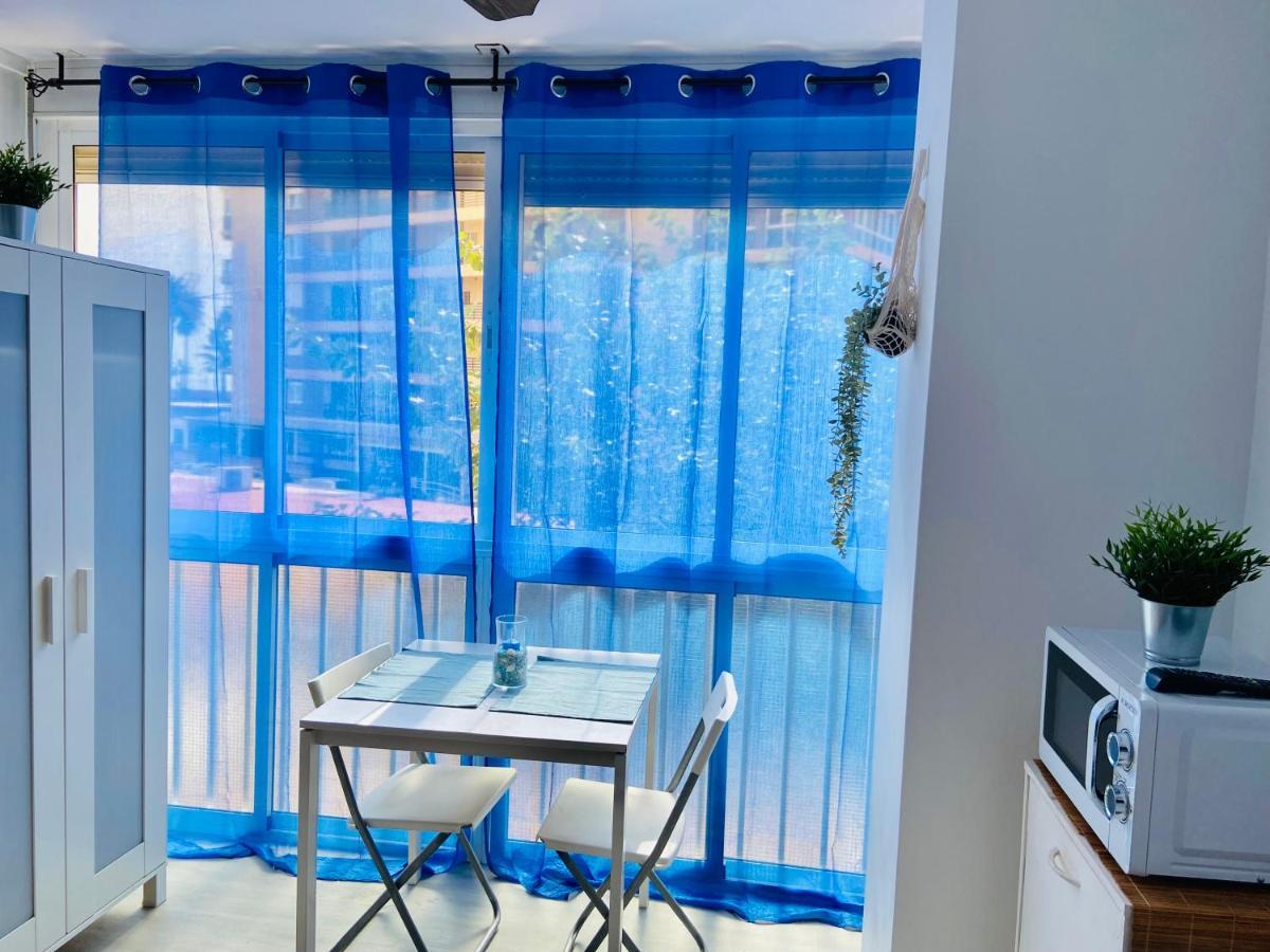 Estudio En Urbanizacion Tres Caballos, Playamar Torremolinos