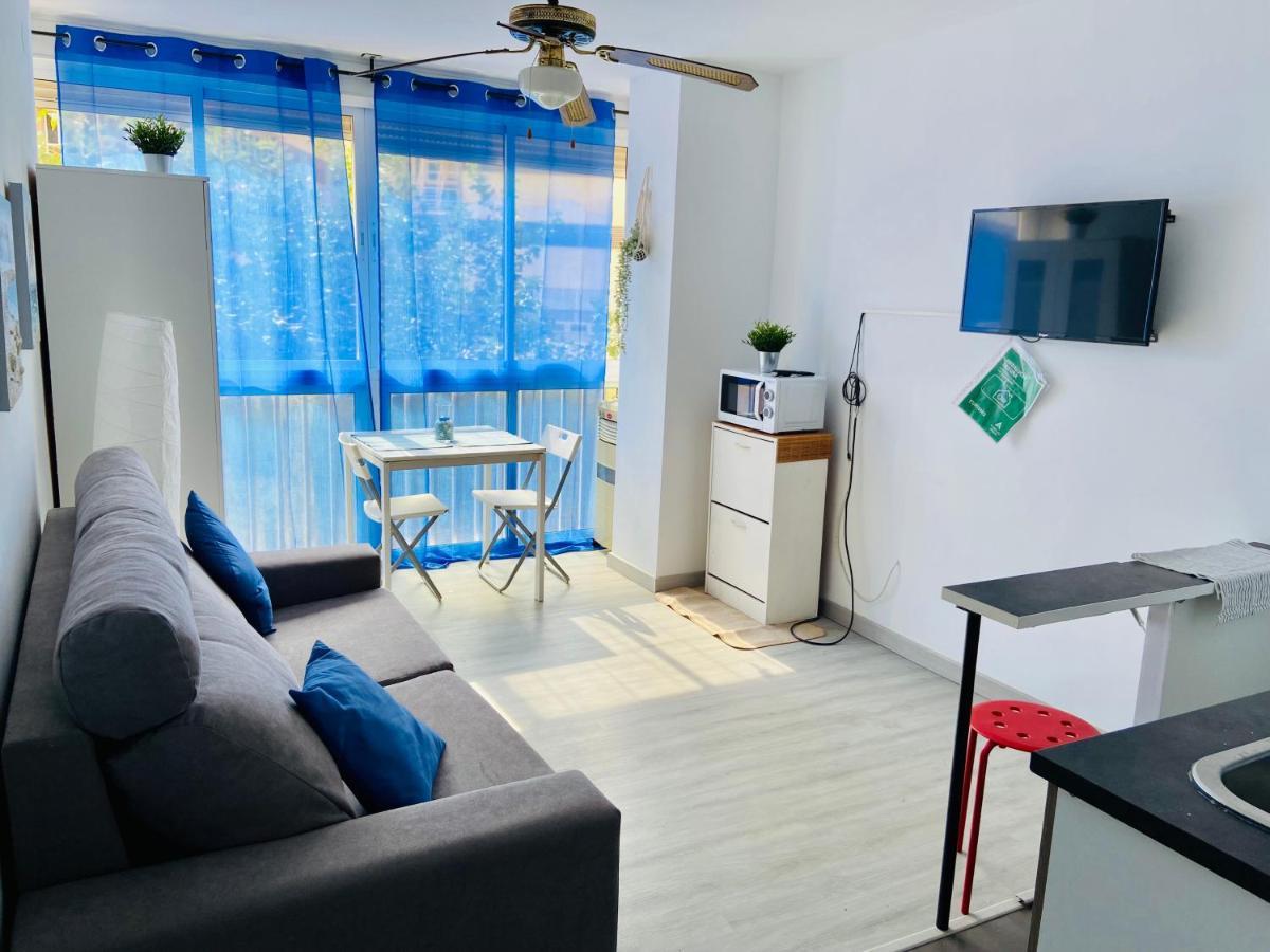 Estudio En Urbanizacion Tres Caballos, Playamar Torremolinos