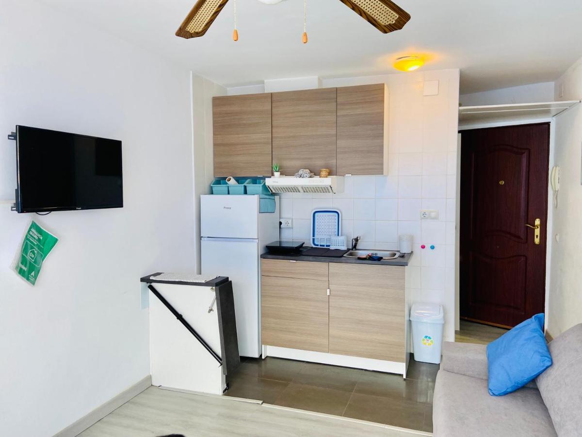 Apartment Estudio En Urbanizacion Tres Caballos, Playamar Torremolinos