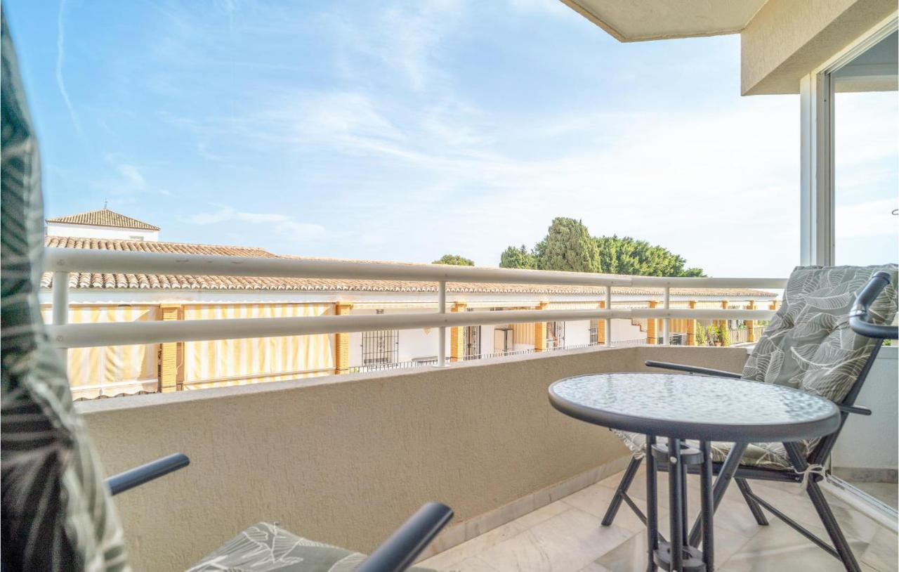In With Outdoor Swimming Pool, Wifi And 1 Bedrooms Torremolinos
