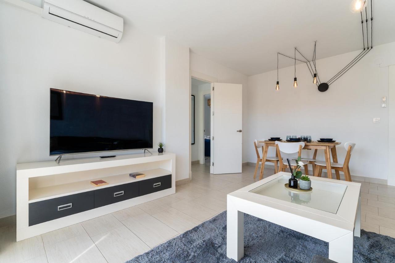 Apartment Sea View 2 Bedroom 2 Min Away From The *
