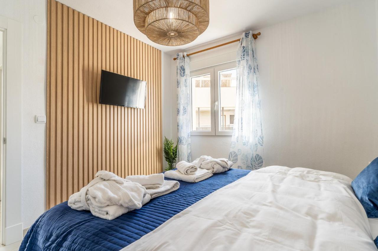 Sea View 2 Bedroom 2 Min Away From The *