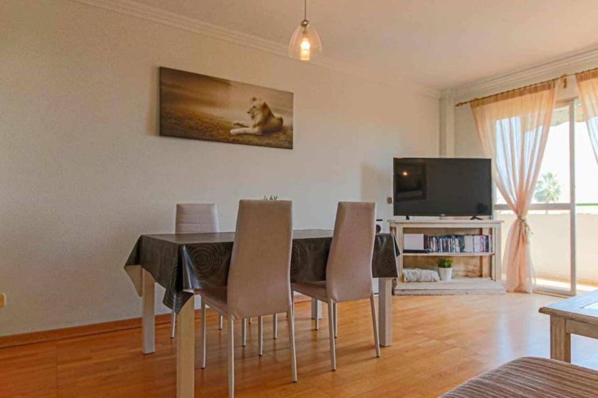 797 Holiday - Espacioso Apartamento Para 6 En Torremolinos