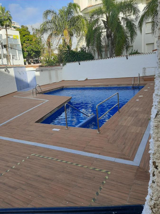 San Antonio Carihuela Aptos. Sun & Apartment