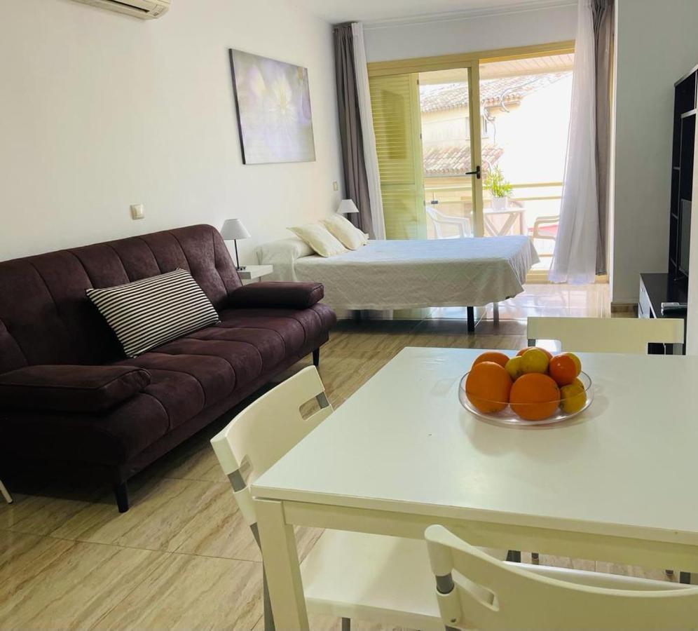 Puerta Del Sol Trm Only Adults Aparts * Torremolinos