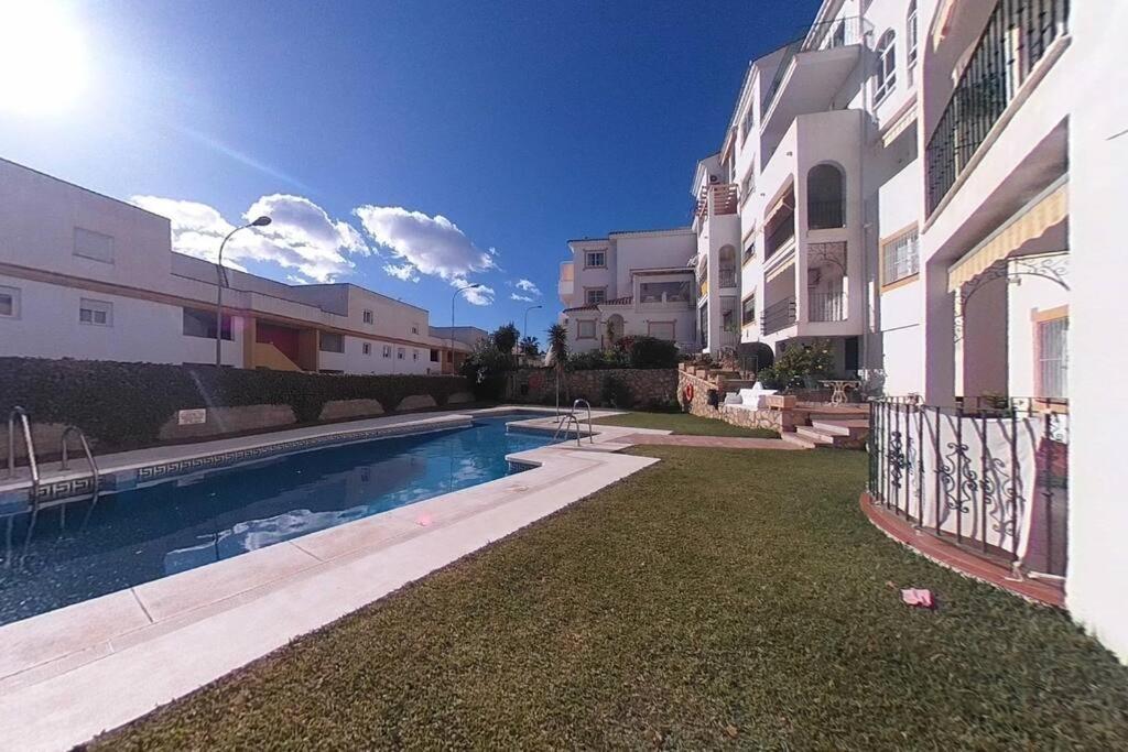 Apartment Soleado Cerca De La Playa En Montemar Torremolinos
