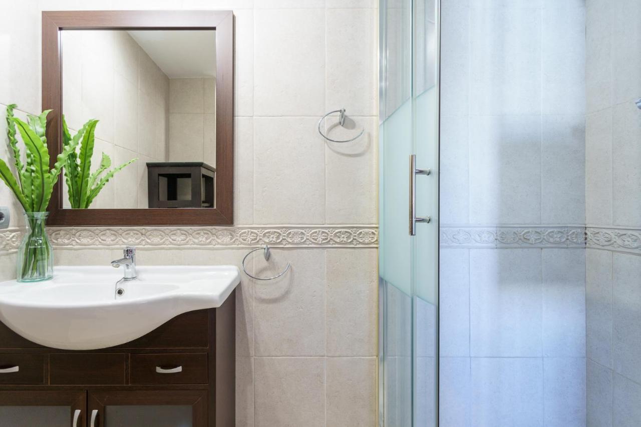 Malagasuite Carihuela Seaviews Apartment