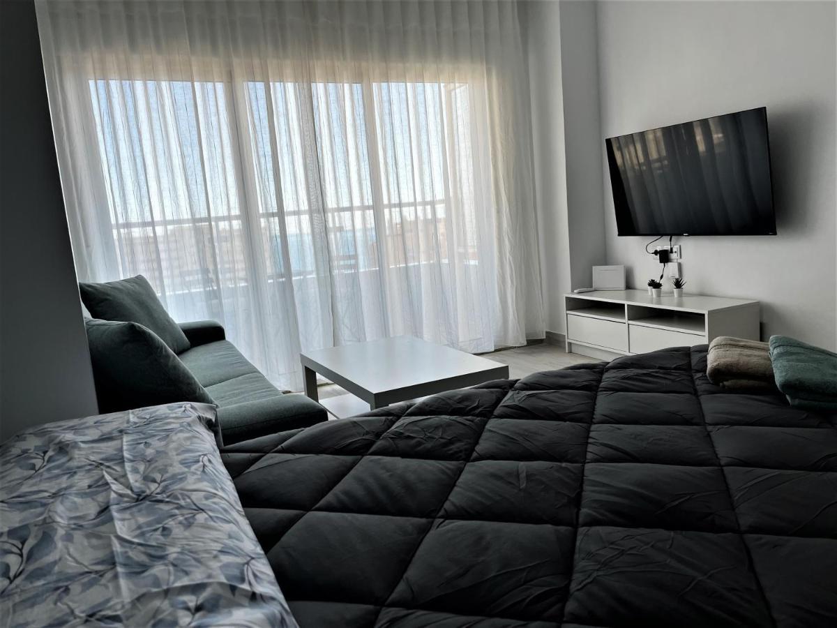 Ver853 - Estudio Con Terraza Vistas Al Mar, Piscina, Playa, Centro
