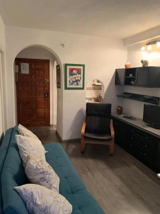 Apartamento En Carihuela * Torremolinos