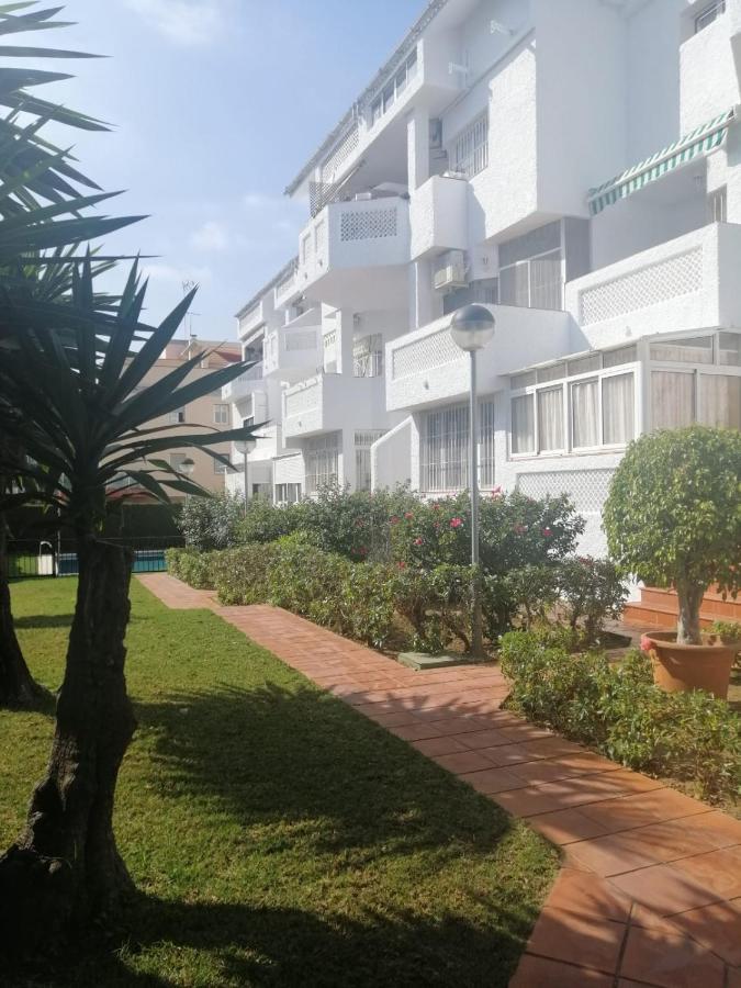 Penthouse Lumineux Avec Piscine Apartment