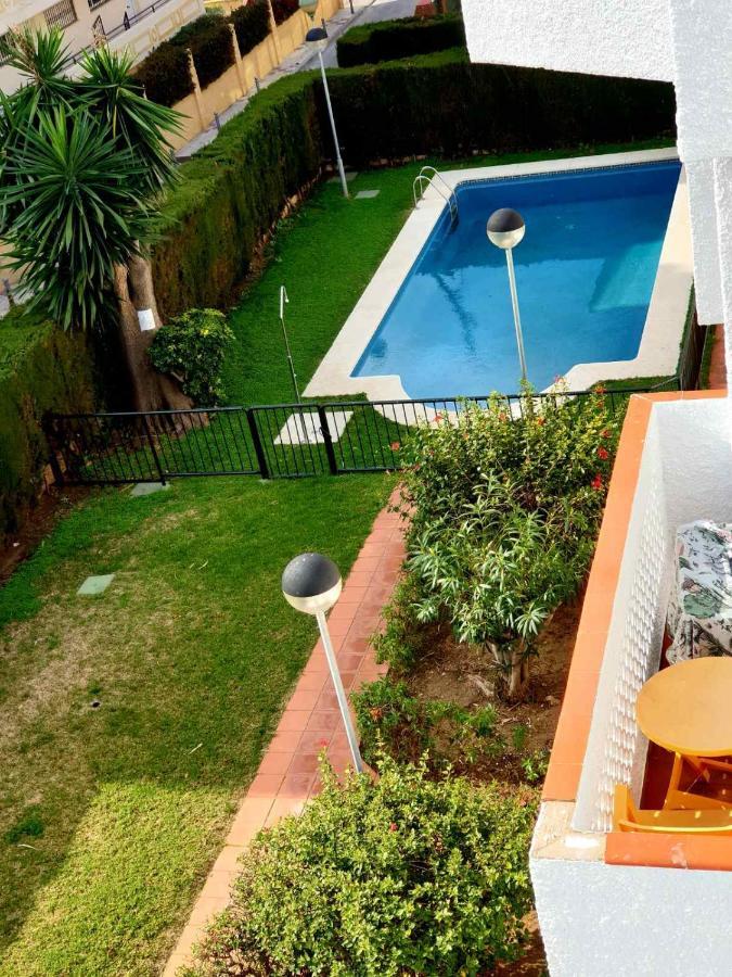 Penthouse Lumineux Avec Piscine Apartment