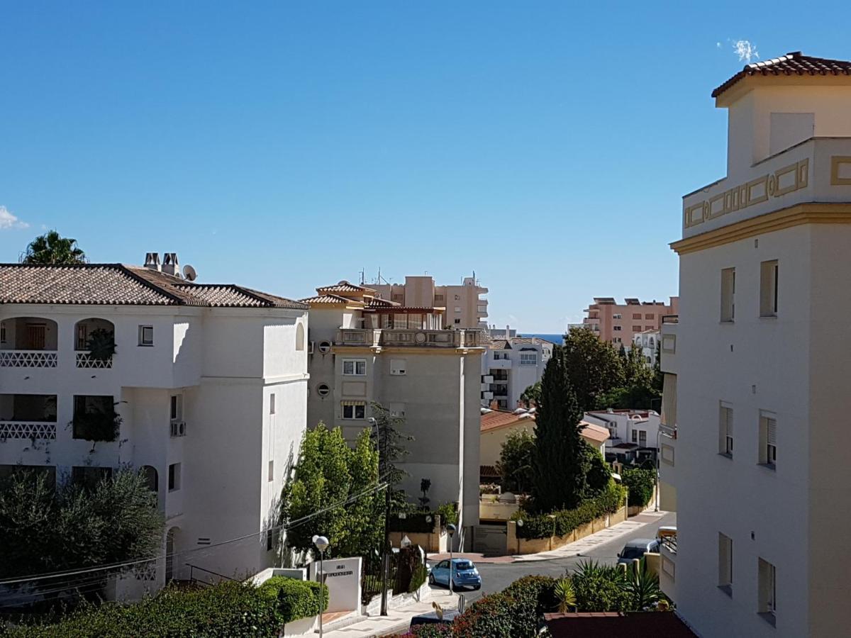 Penthouse Lumineux Avec Piscine Apartment Torremolinos
