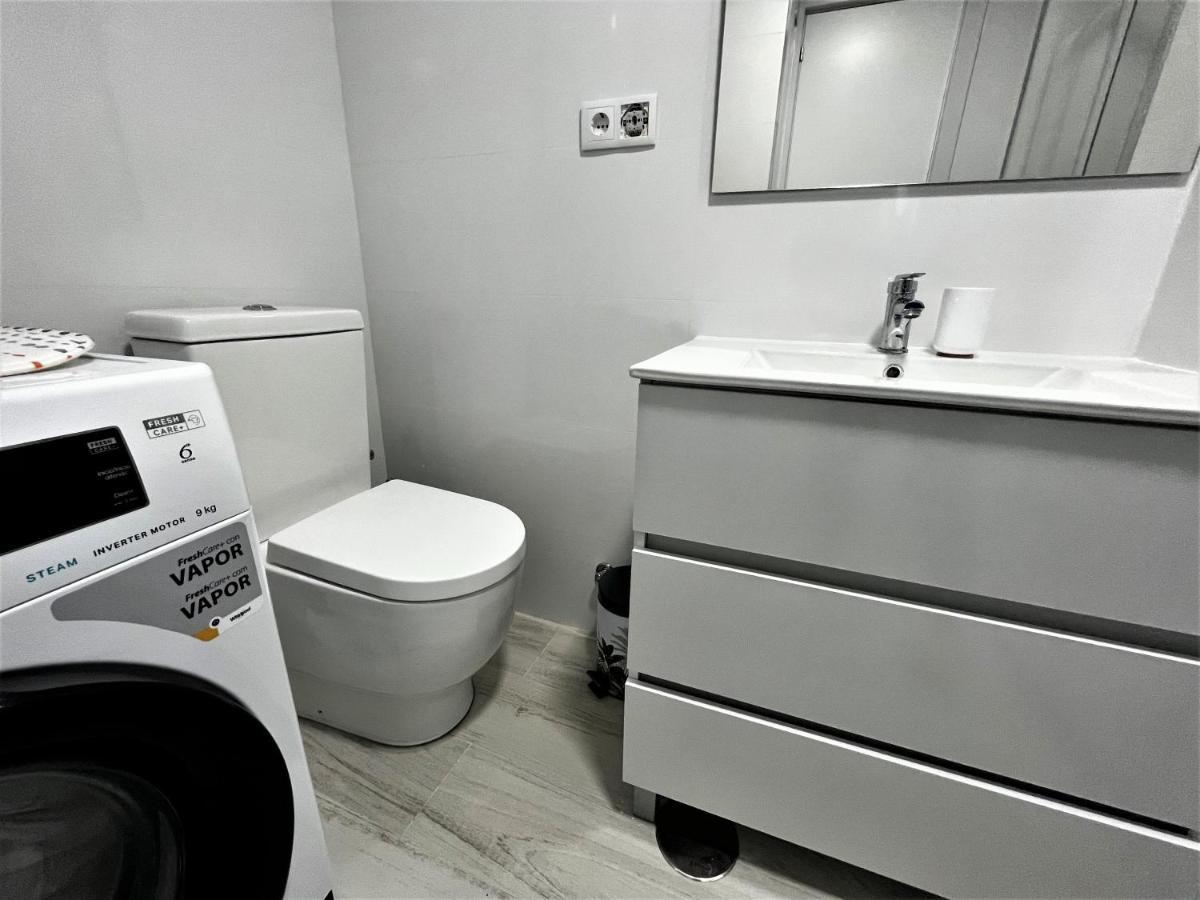 Ver853 - Estudio Con Terraza Vistas Al Mar, Piscina, Playa, Centro * Torremolinos